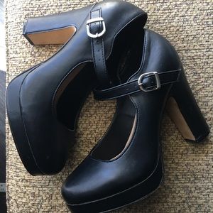 Faux Leather Mary Jane Heels from Torrid.  Size 9W.